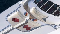LADY FERYAL -  Forward sunbathing area